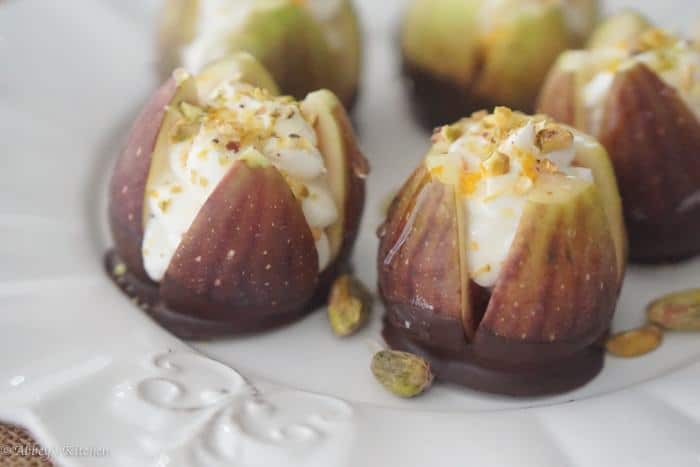 chocolate_dipped_figs_16_of_18.jpg