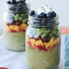 st. patrick’s day matcha overnight oats