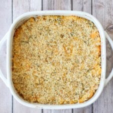 This healthy Butternut Squash Mac and Cheese features a sneaky mixture of whipped squash and low-cal cauliflower in place of the traditional butter-based roux. It's also loaded with holiday flavours, making it the ideal Vegetarian Casserole holiday main dish.