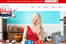 I share my top 10 business tips for food bloggers, entrepreneurs & influencers that I learned in 2016 and I share my professional goals for Abbey's Kitchen for 2017.