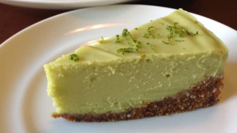 A slice of key lime pie.