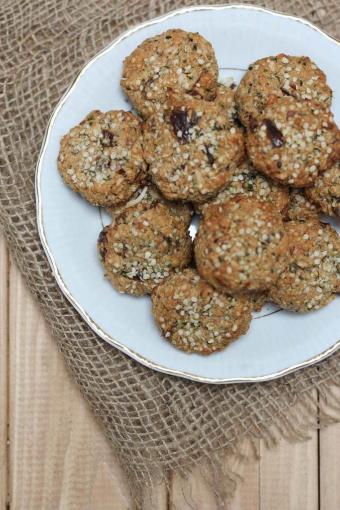3 VEGAN Hemp Hearts Recipes Falafel, Breakfast Cookies, NoOats