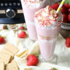 This Protein Strawberry Cheesecake Smoothie is a protein-powder free breakfast or snack that's perfect for celebrating National Smoothie Day!