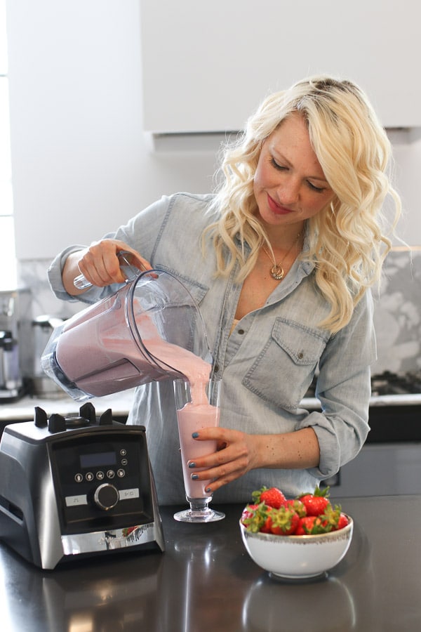 This Protein Strawberry Cheesecake Smoothie is a protein-powder free breakfast or snack that's perfect for celebrating National Smoothie Day!