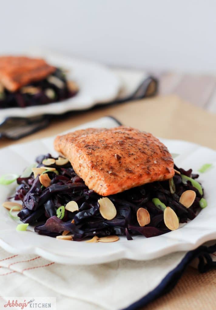 The top myths about omega-3s debunked #omega3s #fattyacids #healthyfats #fishoil #supplements #truth #evidencebased #nutrition #myths #debunked