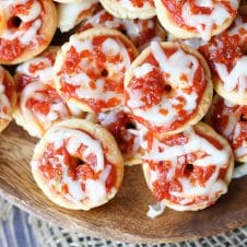 These Keto Pepperoni Pizza Bagel Bites are a great low carb, gluten free snack recipe that will take you back to your 90's childhood.