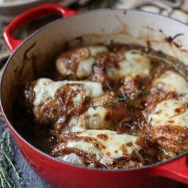 These French Onion Chicken Breasts are the perfect simple on pot dinner that is also Keto friendly, Gluten Free and packed with protein. #abbeyskitchen #frenchonionchicken #ketodinner