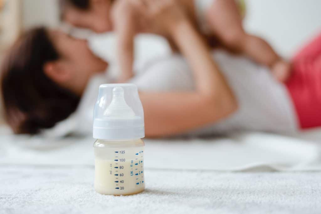 Breastfeeding Vs Formula Or Bottle Feeding And The Risk Of Obesity And Weight Gain Abbey S Kitchen Breastfeeding Vs Formula Or Bottle Feeding And The Risk Of Obesity And Weight Gain Abbey S Kitchen
