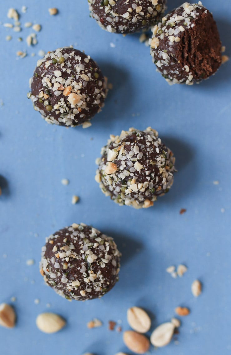 Vegan Chocolate Protein Balls with Peanut Butter Abbey's Kitchen