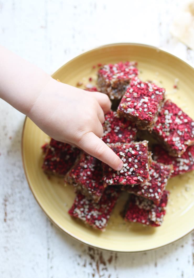 No Bake Granola Bar Recipe (Healthy + Kid & Toddler Friendly) Abbey's