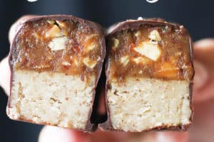pinterest image of snickers bar.