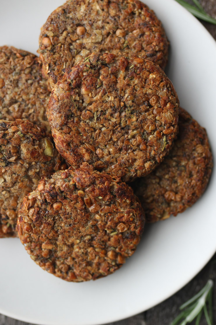 Vegan breakfast sausage recipe on a plate.