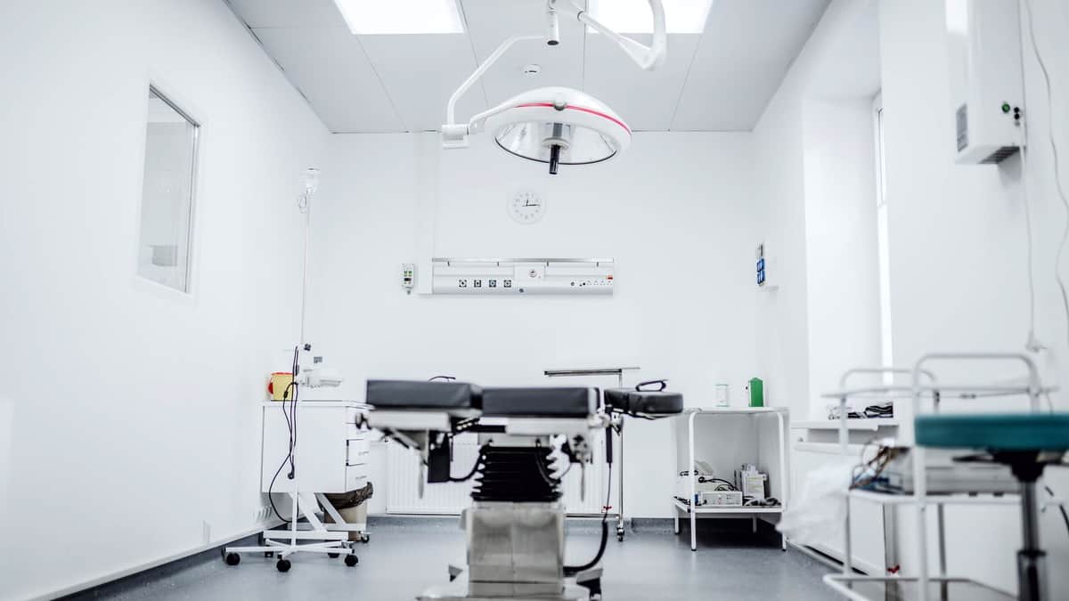 Surgery room and table in a hospital.