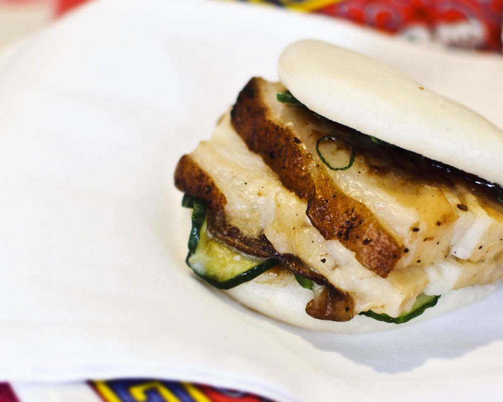 MomofukuNoodleBar_PorkBun.jpg