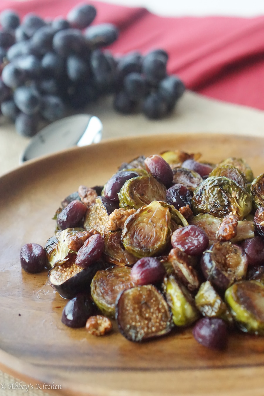brussels_sprouts_grapes_5_of_12.jpg