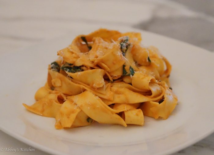 A plate of pumpkin chipotle pasta.