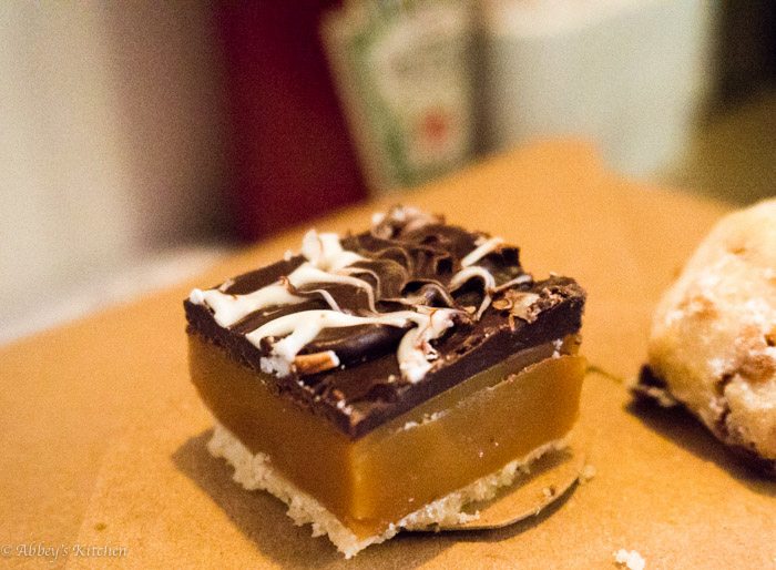 sea_witch_caramel_bar.jpg